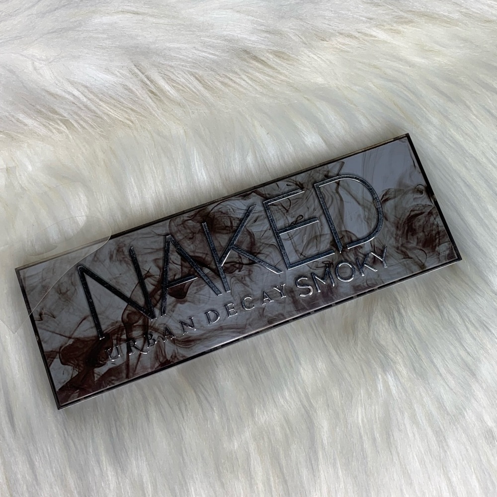 Urban Decay Naked Smokey Palette